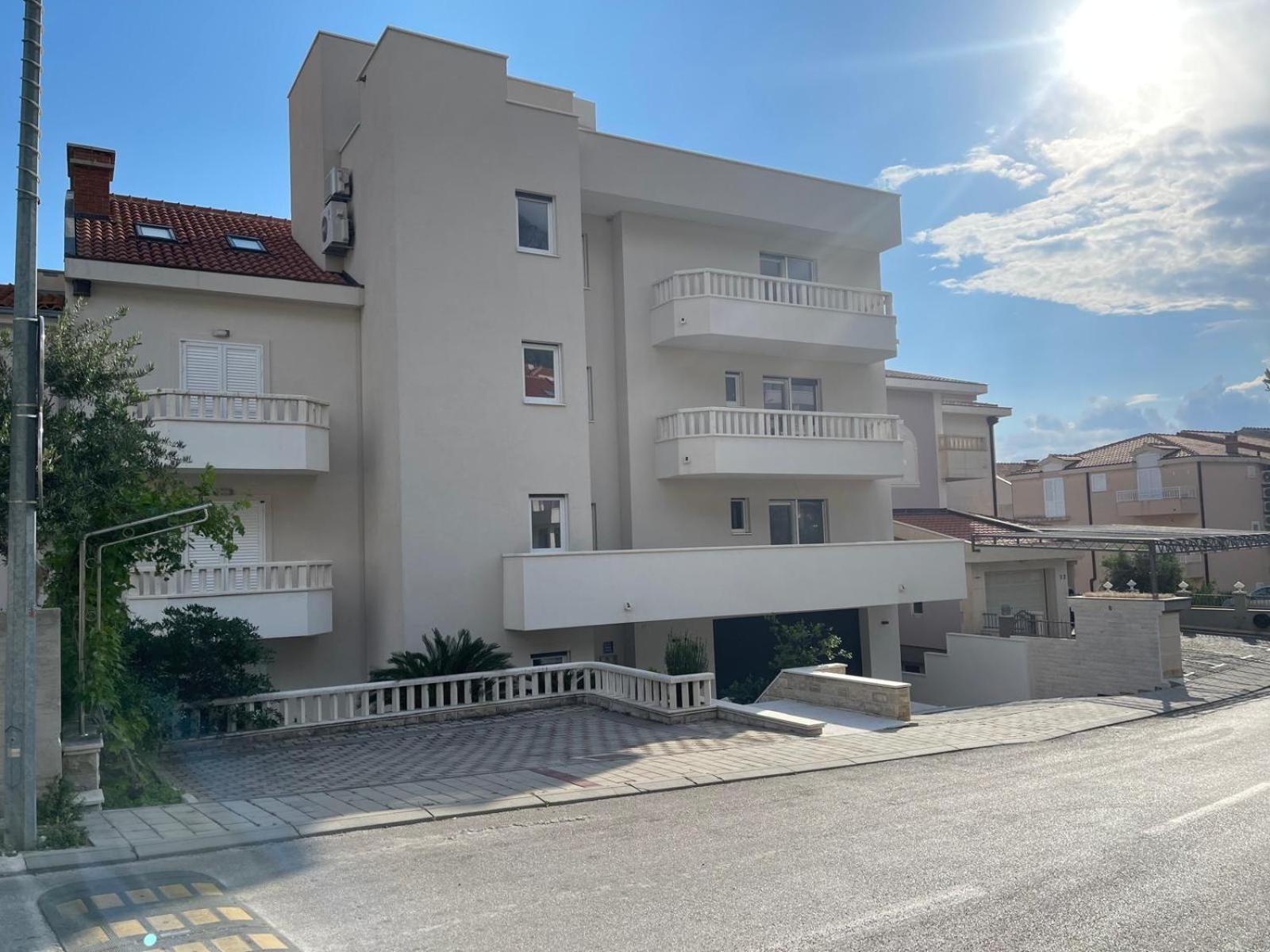 Apartment Dalmatien Traumhaus Makarska Eksteriør bilde