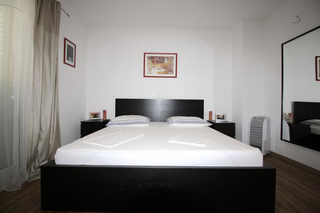 Apartment Dalmatien Traumhaus Makarska Eksteriør bilde
