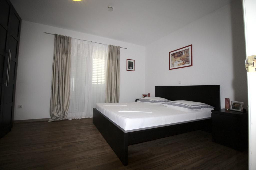Apartment Dalmatien Traumhaus Makarska Eksteriør bilde