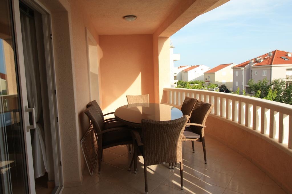 Apartment Dalmatien Traumhaus Makarska Eksteriør bilde