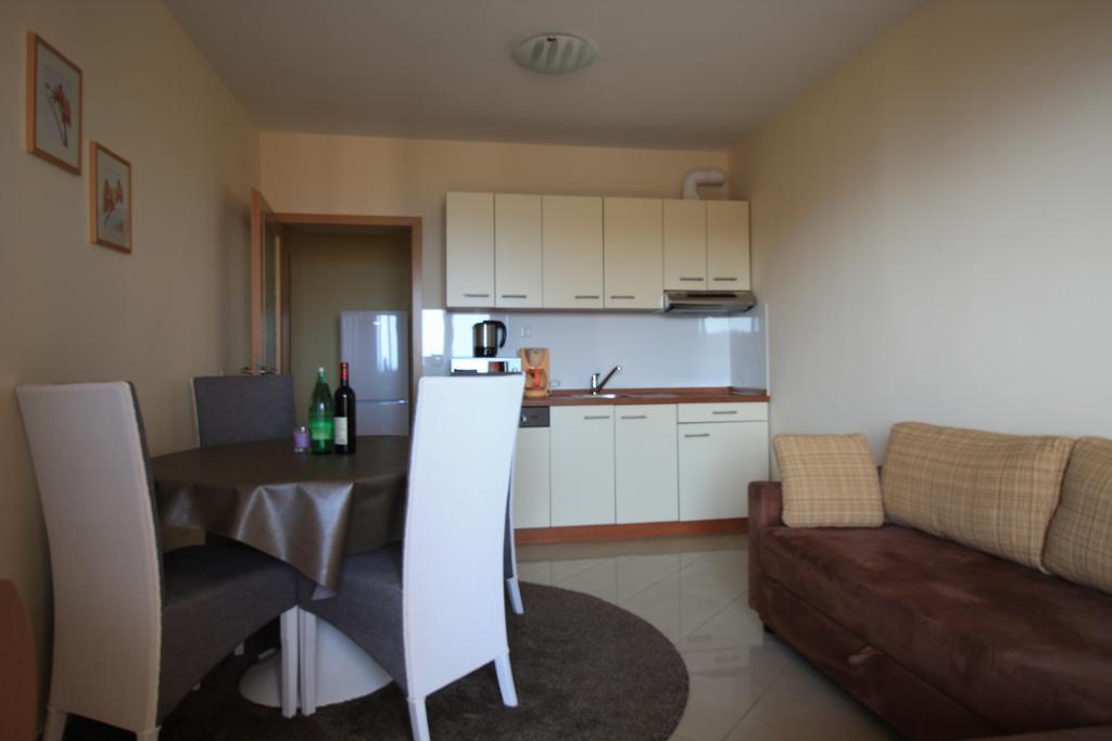 Apartment Dalmatien Traumhaus Makarska Eksteriør bilde